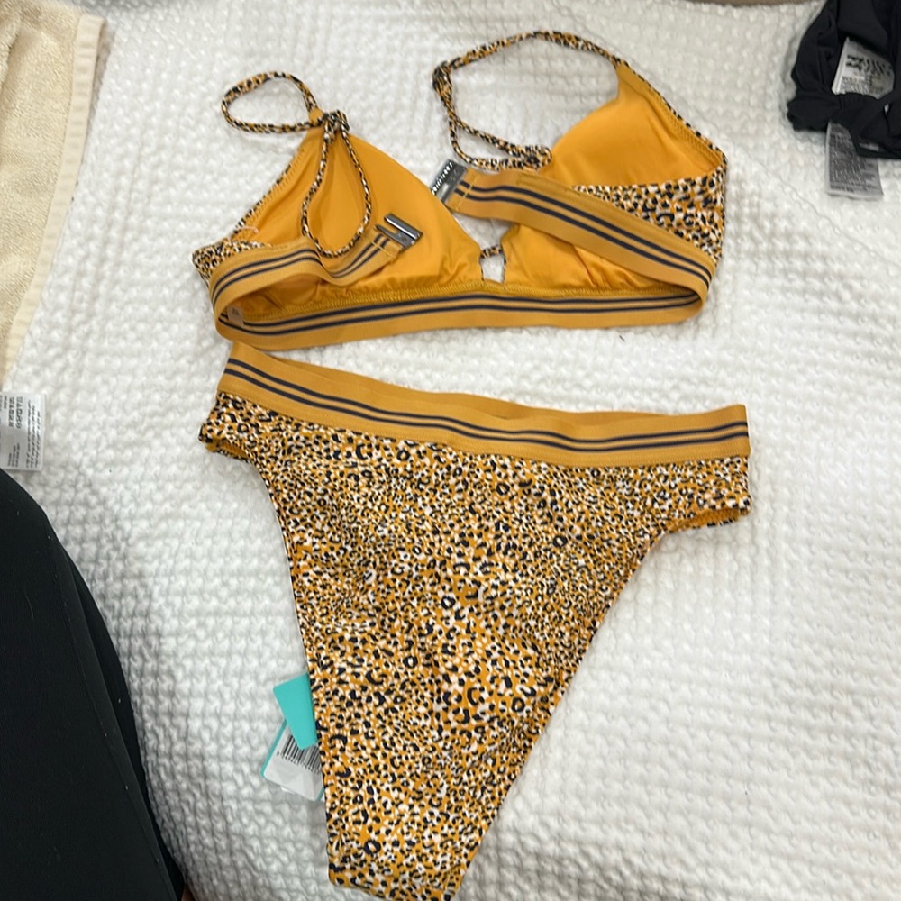 Seafolly cheetah bathing suit